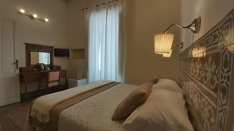 Boutique Rooms And Breakfast Granveliero Trapani Affittacamere