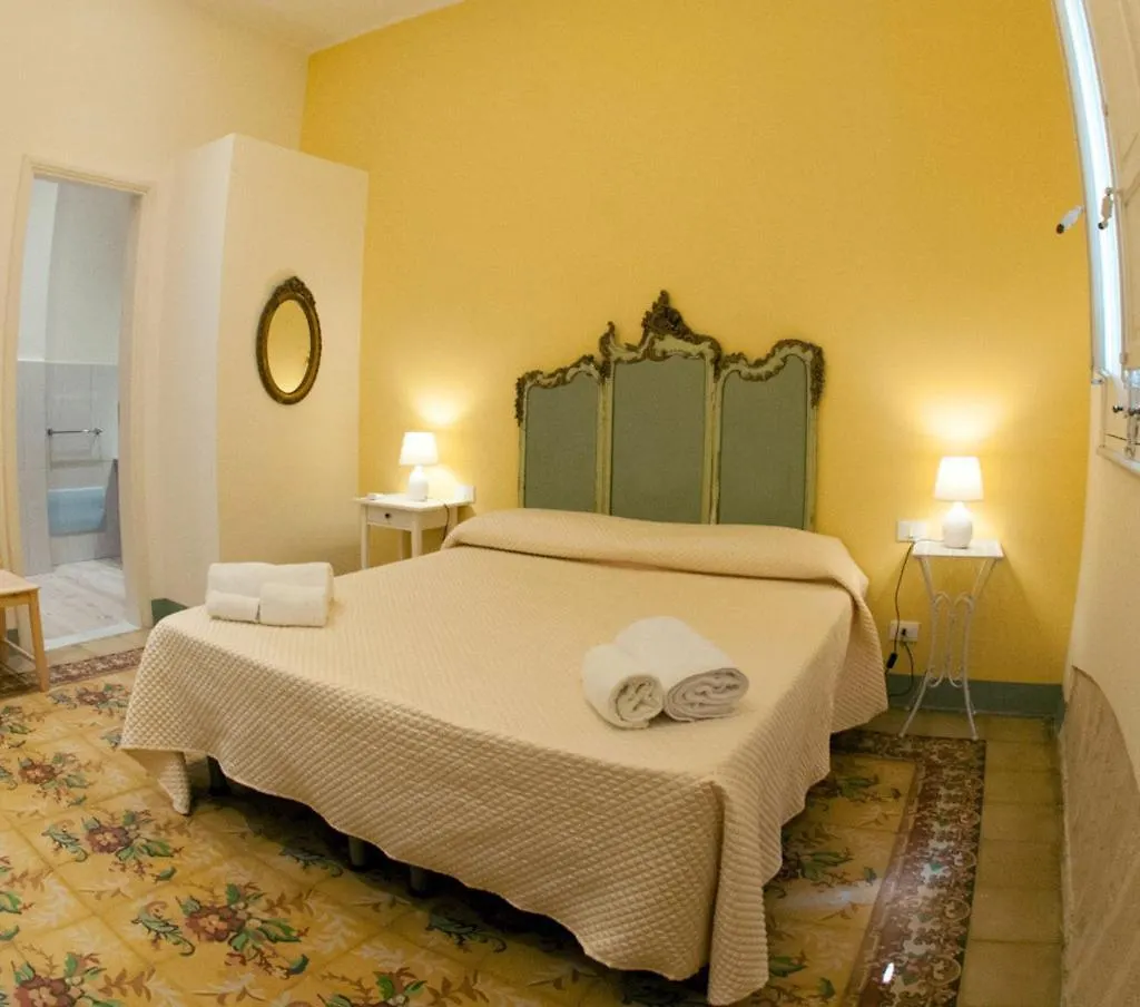 Boutique Rooms&Breakfast GranVeliero Trapani 2*,  Italie